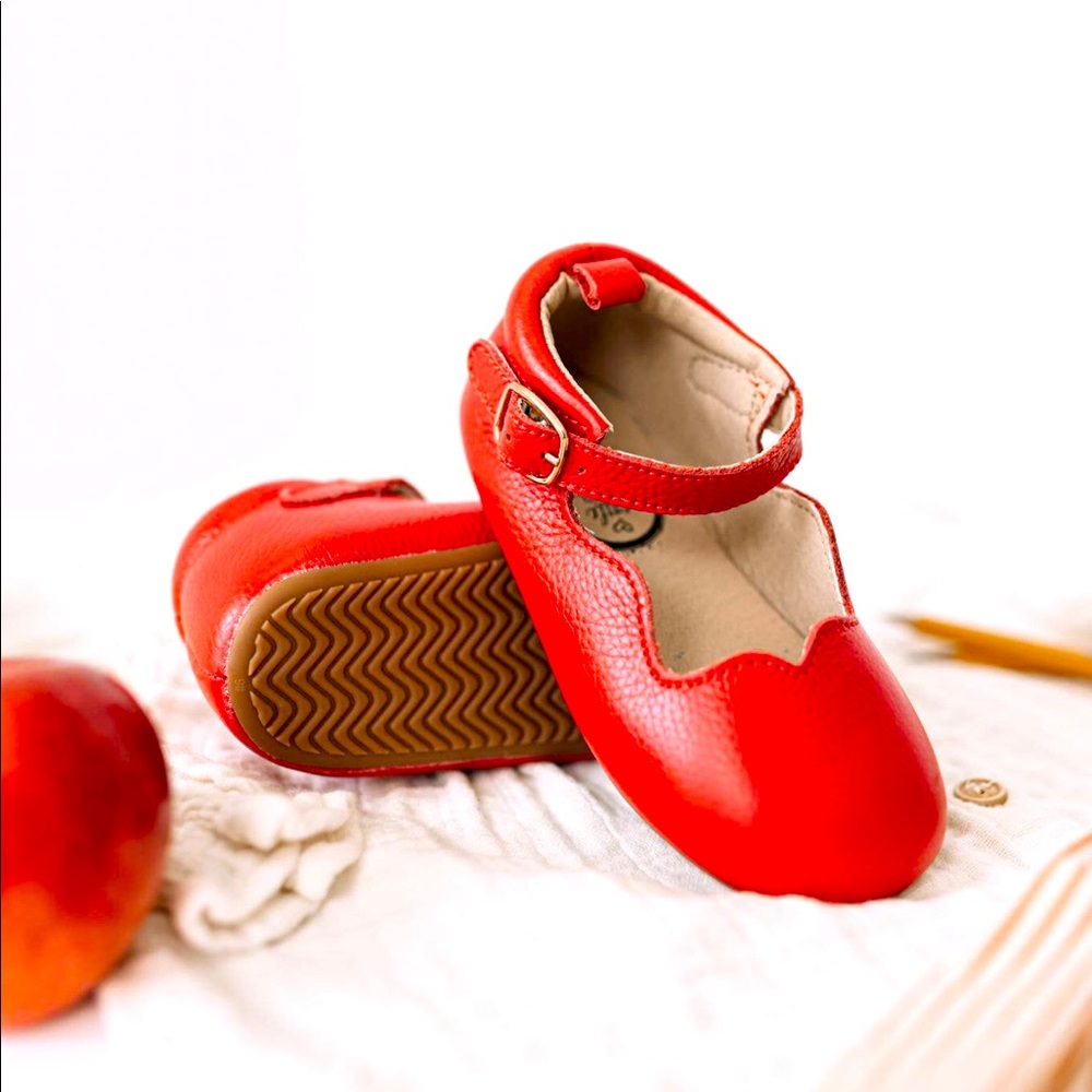 Classic Baby Girls Red Dress Shoes